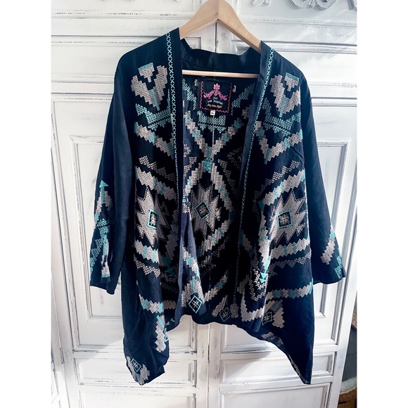 NWOT Johnny Was Linen Embroidered Aztec Kimono Black, Tan & Aqua - Picture 15 of 15